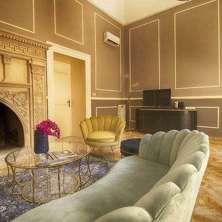 Palazzo Forleo Luxury Apartment - Treb Collection Lecce Kültér fotó