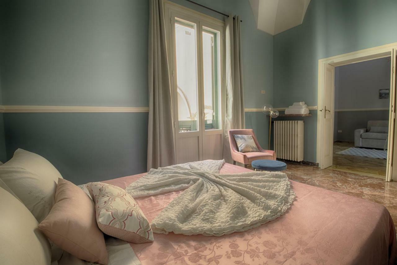 Palazzo Forleo Luxury Apartment - Treb Collection Lecce Kültér fotó