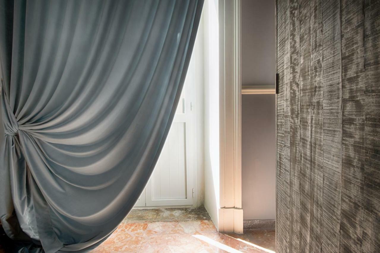 Palazzo Forleo Luxury Apartment - Treb Collection Lecce Kültér fotó